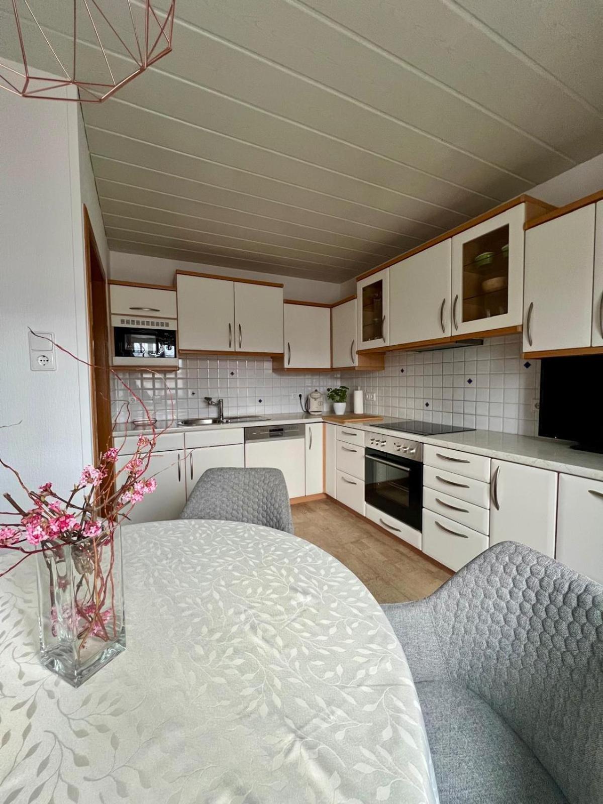 Lisi Apartment